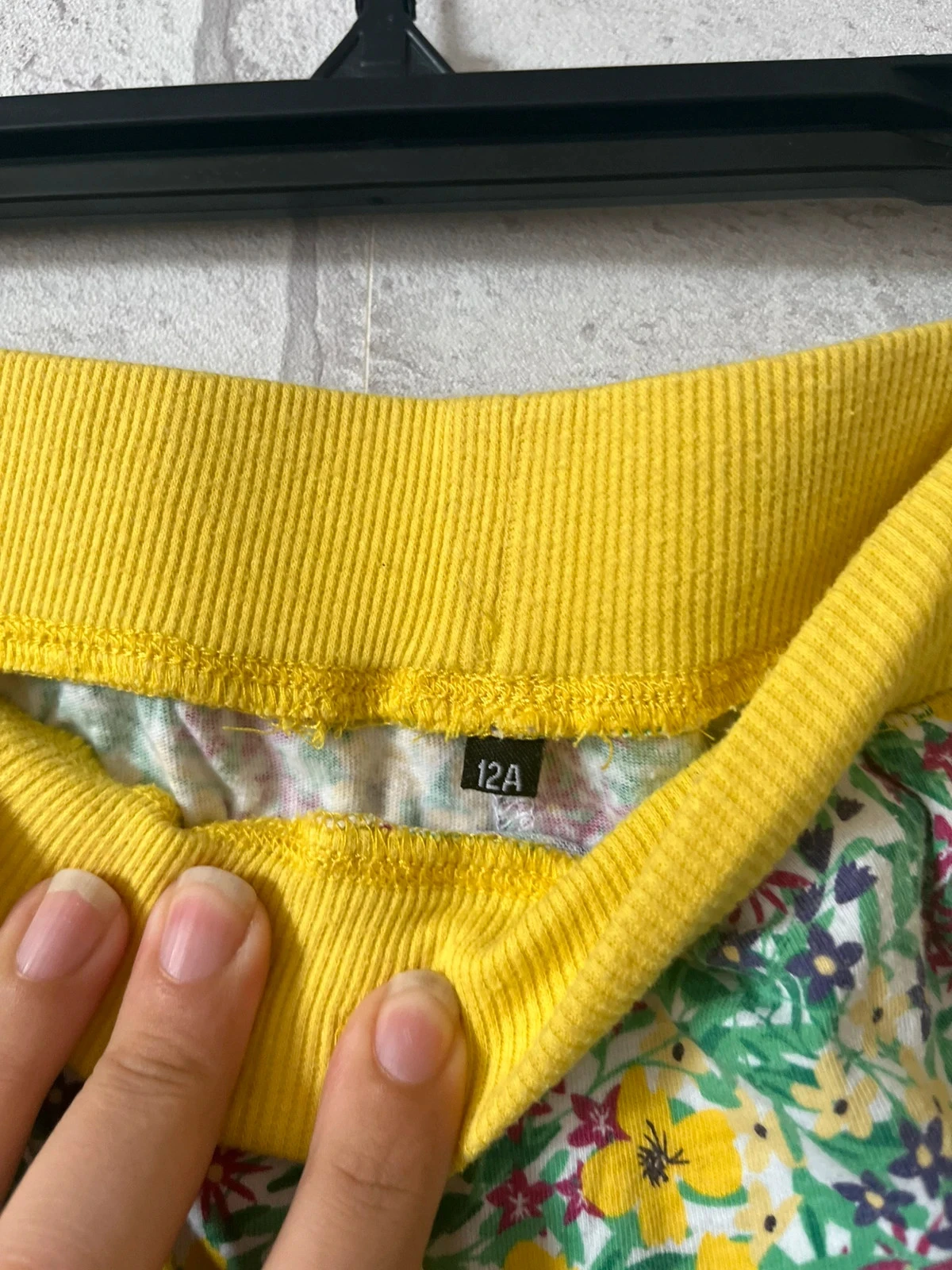 Floral girl's shorts – Size 12 years – Very good condition – photo 2